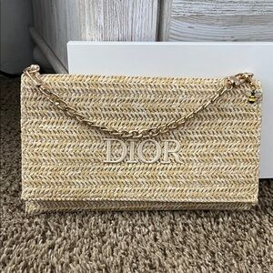 Dior Natural Straw Chain Clutch( GWP)